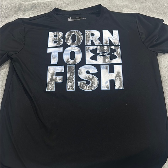 🐟UA Fishing Shirts Perfect Condition 🎣 - Picture 4 of 4